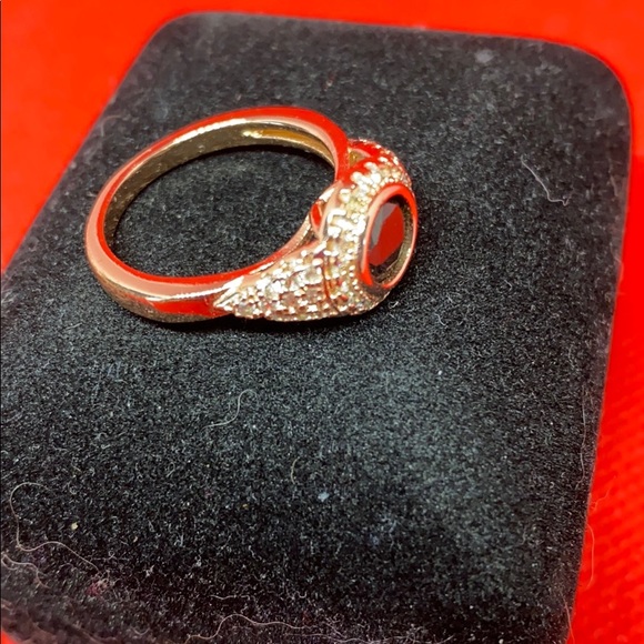Rose gold colored ringWith Blackstone - Picture 3 of 4